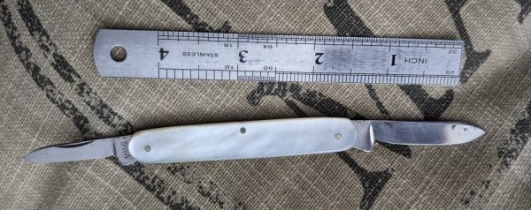 Sheffield pearl pocket knife lovely