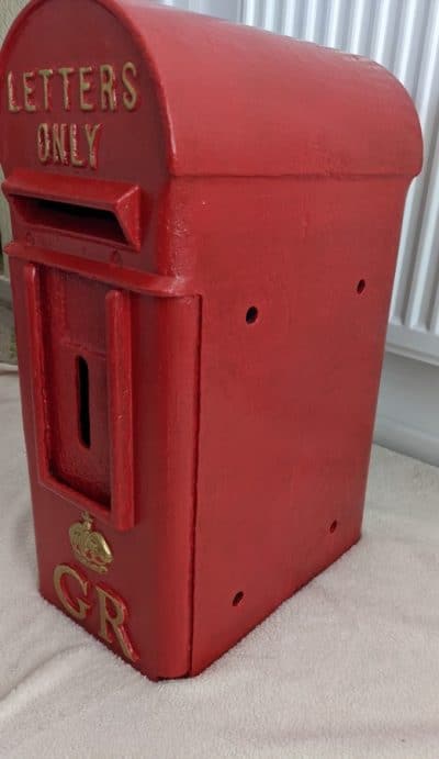 George rex post box very rare and 100 percent original - Image 5