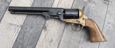 Colt Italian 36 calibre deactivated comes with deactivated certificate Antique Guns 5