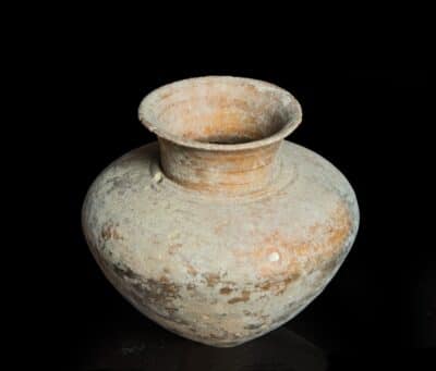 Canaanite Holy Land Middle Bronze-Age jar - Image 2