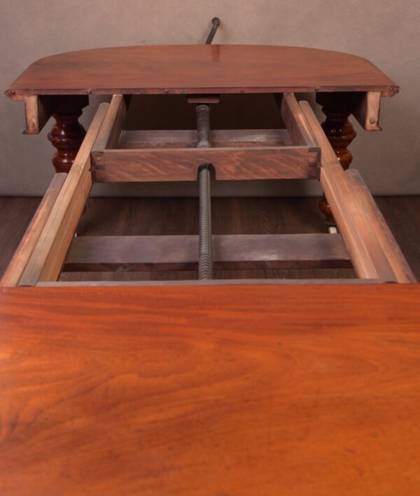 Quality Victorian Mahogany Extending Dining Table SAI1738 - Image 7