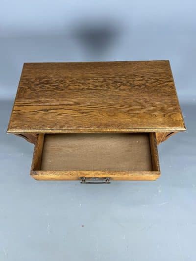 Arts & Crafts Oak Consol Table - Image 4