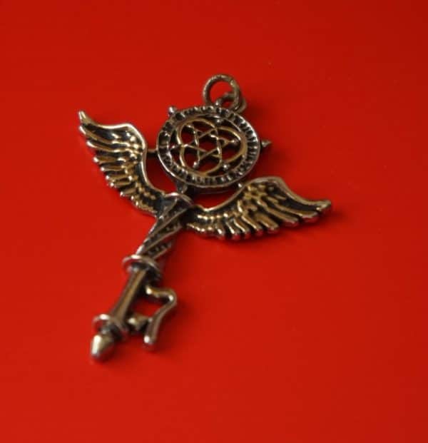Vintage Unusual Judaica Pendant - Image 4