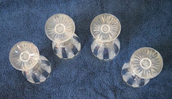 SALE - Vintage Set of 4 Large HIBERNIA Pattern Waterford Crystal Wine Glasses - Image 2