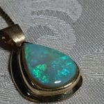 18ct Gold Opal Pendant gold Miscellaneous