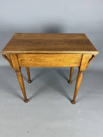 Arts & Crafts Oak Consol Table - Image 7