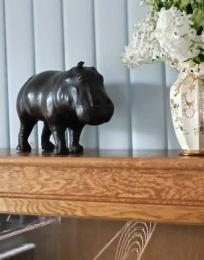 Abercrombie and Finch hippo - Image 11