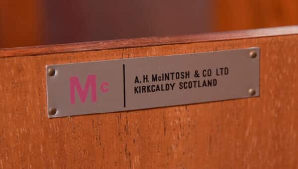 10 pc McIntosh of Kirkcaldy Dining Suite SAI2620 - Image 20