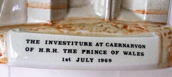Vintage Bretby Art Pottery Commemorative Model of Caernarfon Castle - Image 6