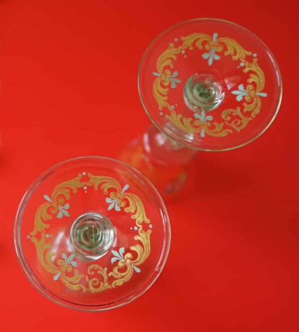 Rare Vintage Pair of 2 Hand Painted Venetian Murano Champagne Flutes - Image 2