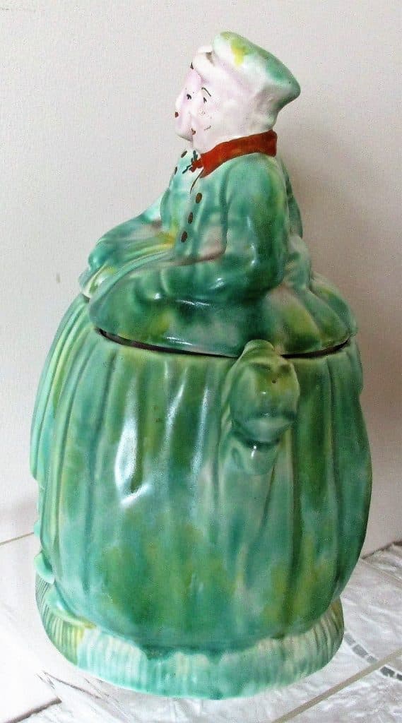Vintage English "Dutch Couple" Pottery Biscuit Barrel ~ Arthur Wood & Son - Image 3