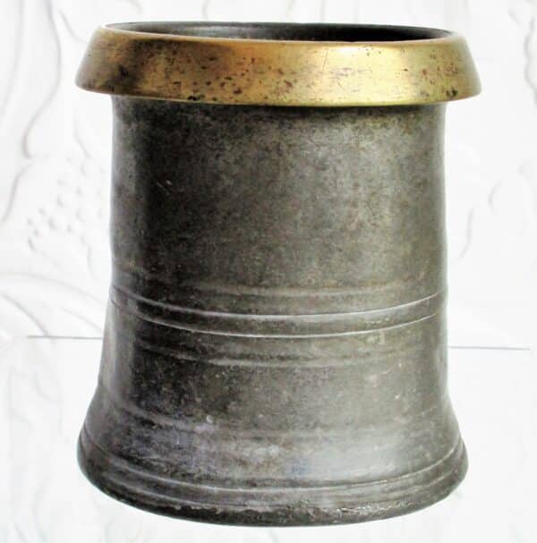 Antique English Victorian Pewter Half Pint Grain Measure - Image 4