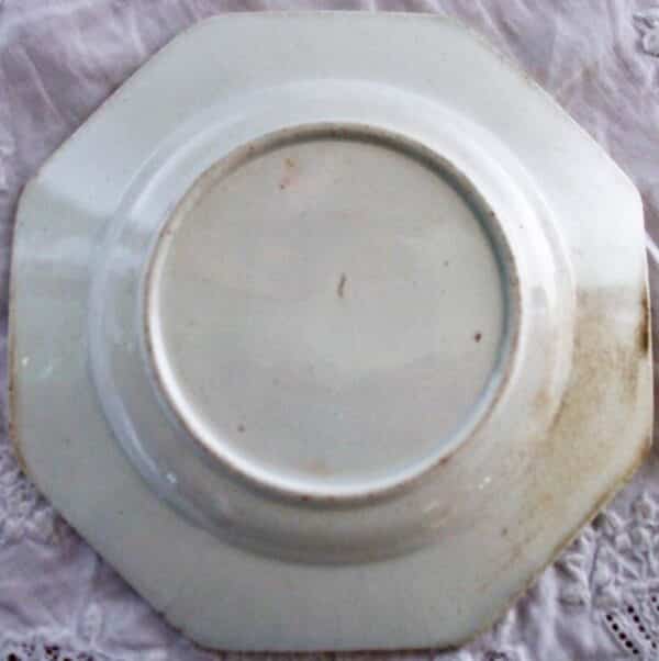 Pair of Antique English Georgian Pottery Tea Plates - Image 5