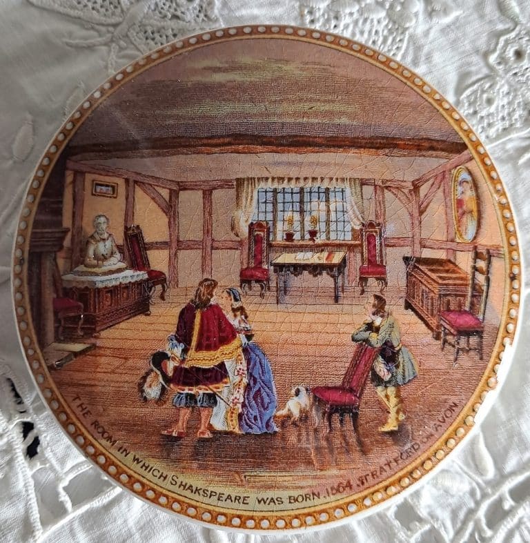 Antique English Victorian Pratt-ware Pot-lid ~ “Shakespeare’s Birthplace” { Interior } ~ Ball No. 227 Pot-lid Antique Ceramics Pratt-ware Pot-lid No. 227 Shakespeare's Birthplace { Interior }