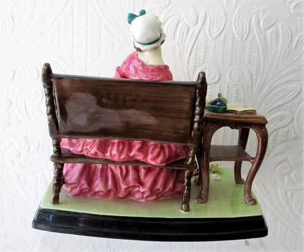 Vintage Royal Doulton English Porcelain Figurine ~ "Teresa" ~ HN 1682 - Image 3