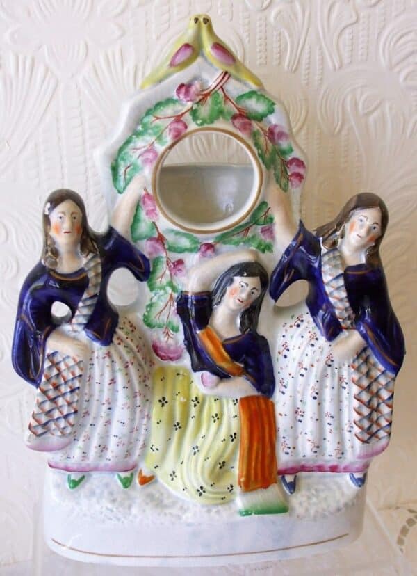 Three Graces H 1795