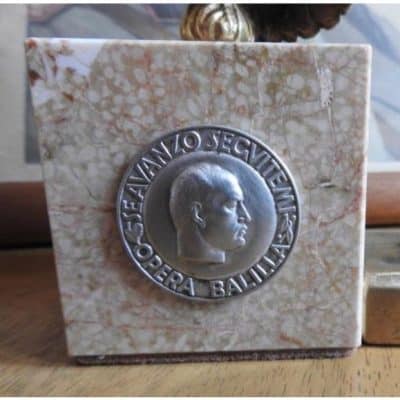 WW2 Italian Bronze Eagle Statue With Mussolini's Silver Medal - Image 2