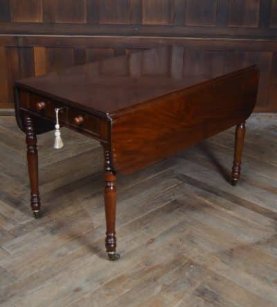 Victorian Mahogany Pembroke / Drop Leaf Table SAI3175