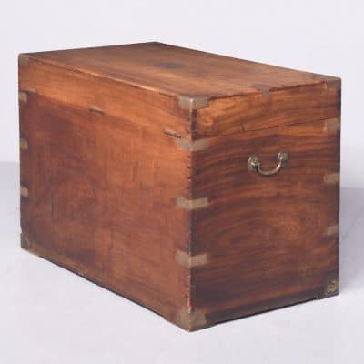 Large Military Camphor Wood Kist/Trunk - Image 3