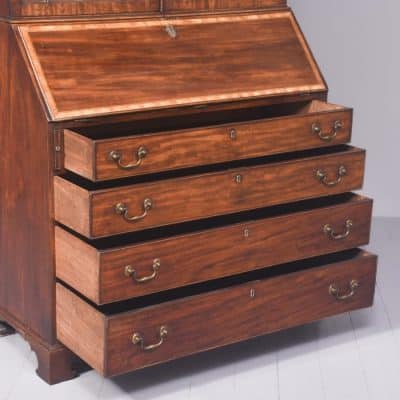 Fine George III Inlaid Mahogany Bureau Bookcase in Excellent Condition - Image 7