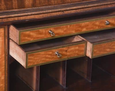Fine George III Inlaid Mahogany Bureau Bookcase in Excellent Condition - Image 3