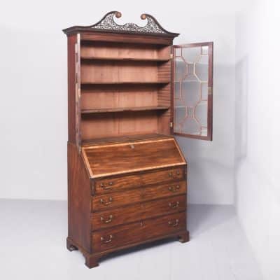 Fine George III Inlaid Mahogany Bureau Bookcase in Excellent Condition - Image 2
