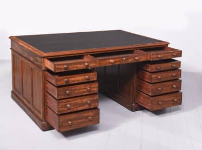 Superb Quality William IV Large Mahogany Partners Desk - Image 7