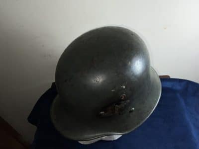 GERMAN  SOLDIERS 2WW HELMET - Image 2