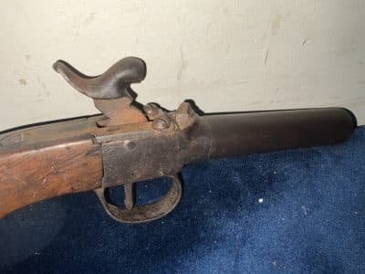 Pistol percussion pocket. - Image 5