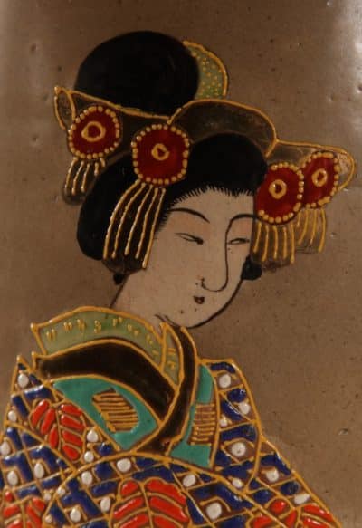 Very Decorative Japanese Satsuma Table Lamp. - Image 7
