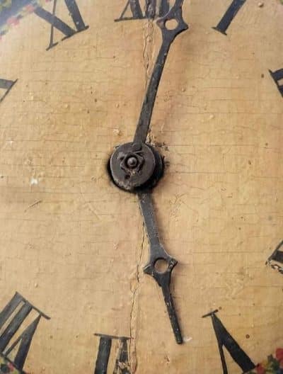 17th Century SWISS Cuckoo Clock From the Canton of Appenzell - Image 10