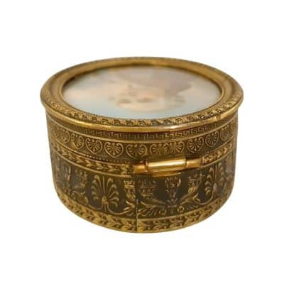 Antique French Yewelry Box, Painted by FREDERIC DUBOIS on Ivory, Portrait of King Louis XVI - Image 3