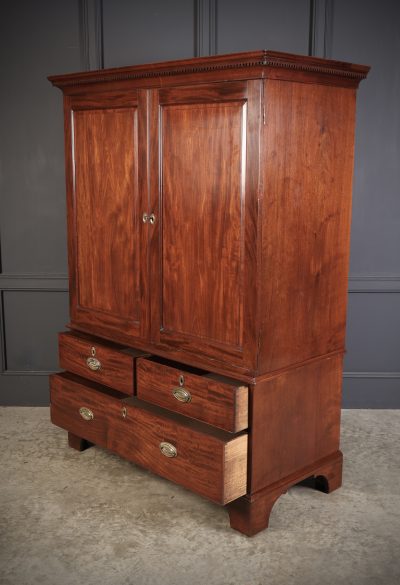 18th Century Mahogany Bachelors Wardrobe - Image 9