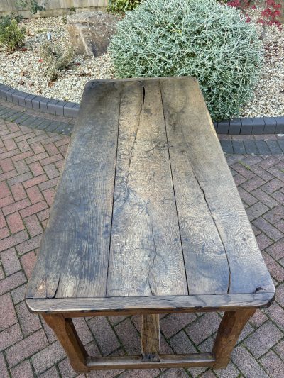 18th Century Oak Refectory Farmhouse Dining Table - Image 4