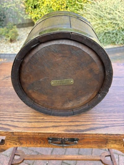 Arts & Crafts Oak Bucket Planter - Image 4
