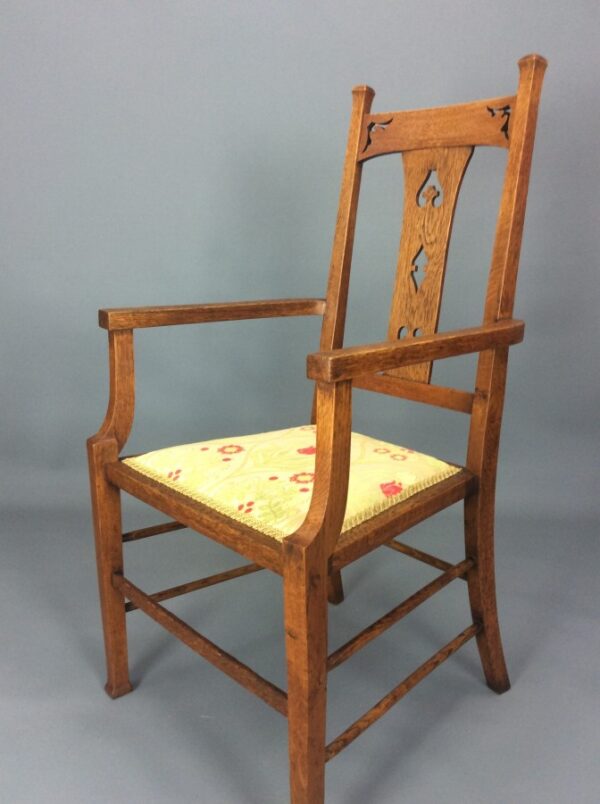 Set of Eight Arts & Crafts Dining Room Chairs - Image 5