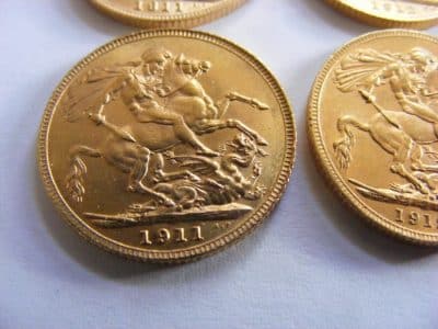 6 FULL 22ct sovereigns George V 1911, 1912 Titanic Year, 1913 Original Receipt - Image 4