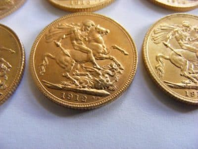 6 FULL 22ct sovereigns George V 1911, 1912 Titanic Year, 1913 Original Receipt - Image 5