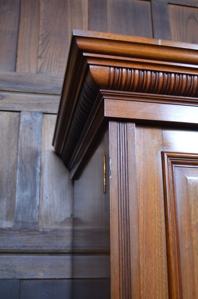 Edwardian Walnut Linen Press SAI3524 - Image 15