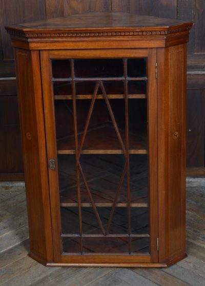 Edwardian Mahogany Hanging Corner Cabinet SAI3532