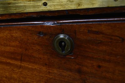 Mahogany Campaign Chest SAI3533 - Image 4
