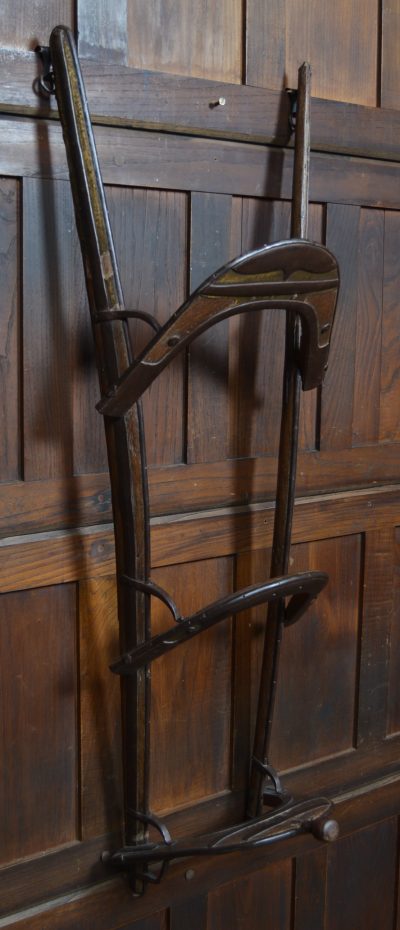 19th Century Hardwood Camel Saddle SAI3543 - Image 4