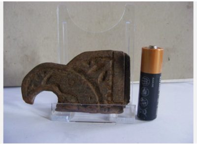 Rare Early Islamic Carved Wood Fragment Eagle Egypt c1000 AD - Image 2