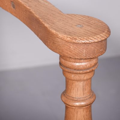 A Carved Oak Throne Chair - Image 3