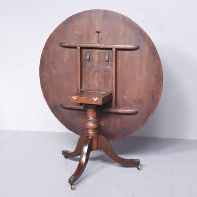 Neat-Sized Georgian Circular Tilt Top Dining Table - Image 5