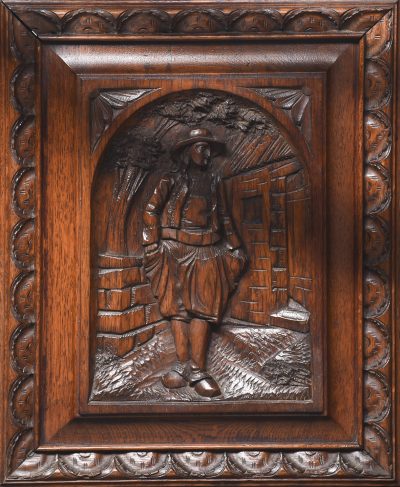Magnificent Carved Oak Flemish Hall Stand of Very Large Proportions - Image 13