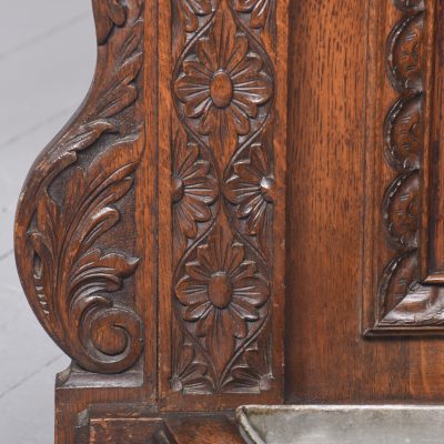Magnificent Carved Oak Flemish Hall Stand of Very Large Proportions - Image 15