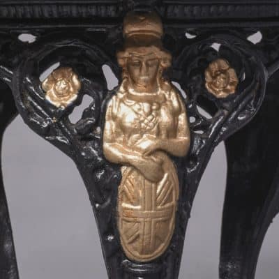 Classic Britannia Cast Iron Pub Table - Image 3