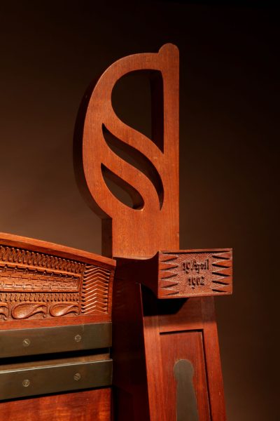 Royal Dutch Provenance, Designed By Chris Wegerif Sable/Rifle Stand Dated 1902 - Image 7