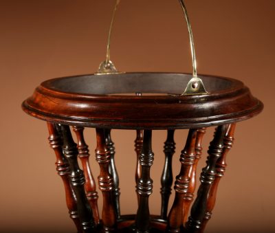 A Beautiful Walnut And Ebonised Tea Stove Bucket/Peat Bucket Planter/Jardinière. - Image 7